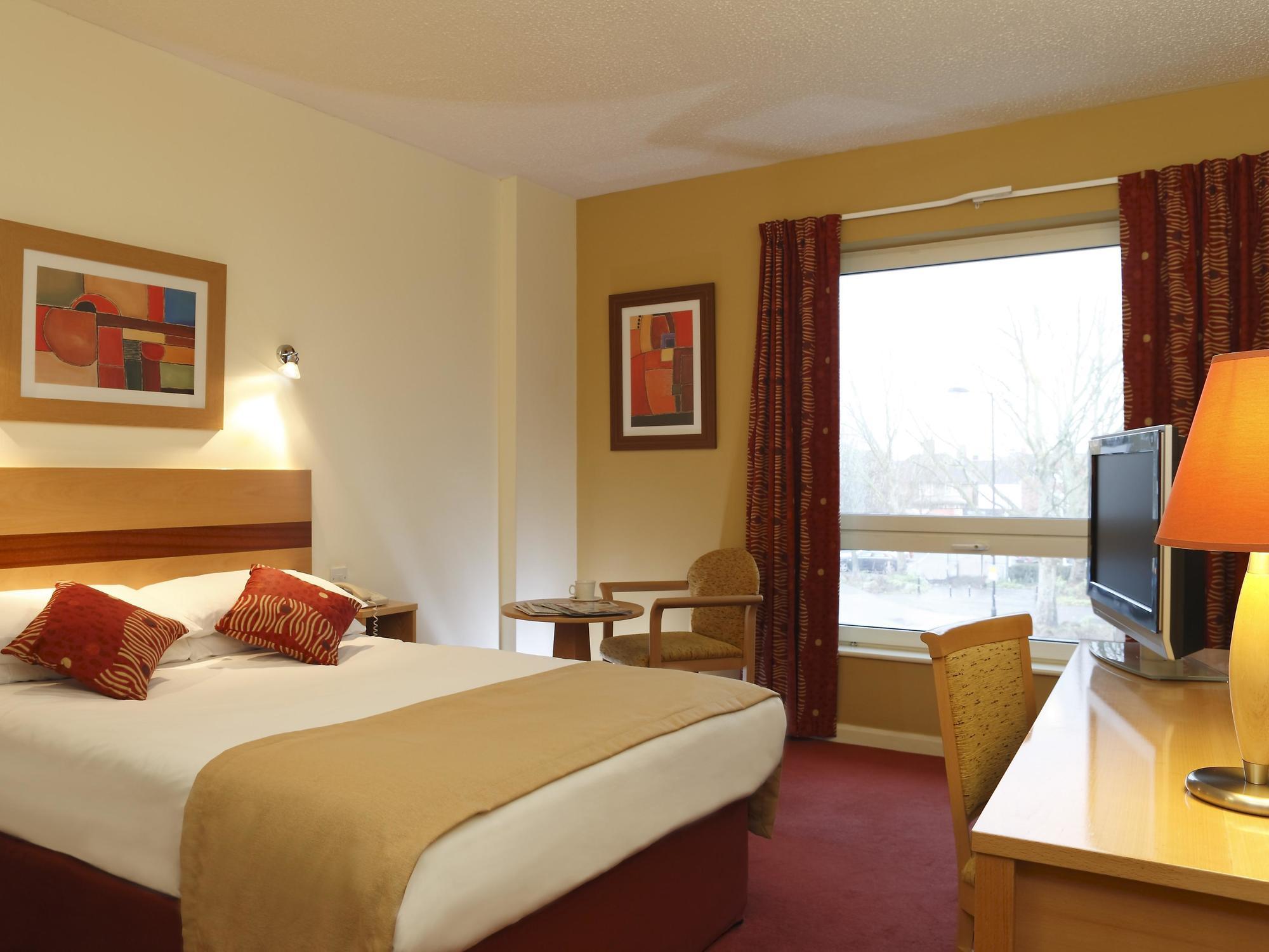 Leonardo Hotel Plymouth Szoba fotó